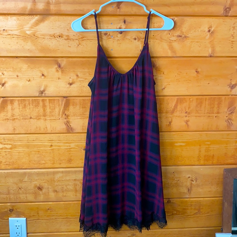 Express L Plaid flowy dress